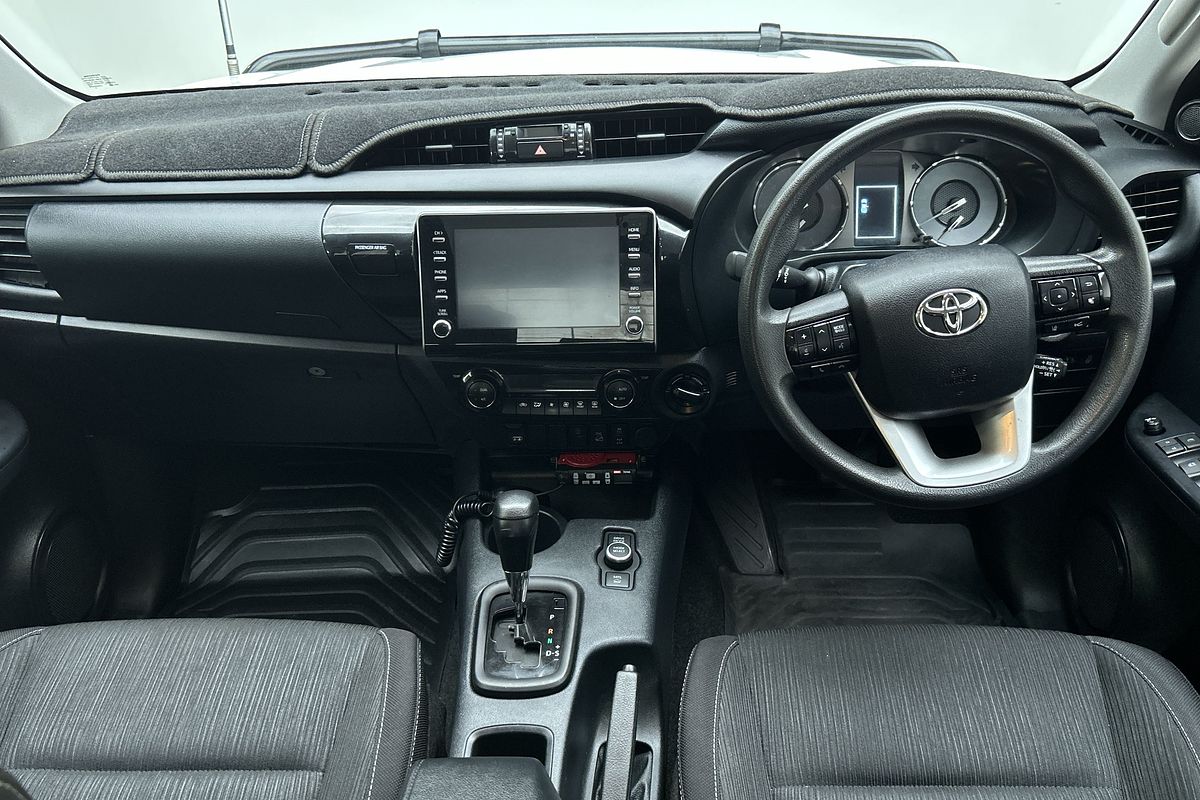 2024 Toyota Hilux SR GUN126R 4X4