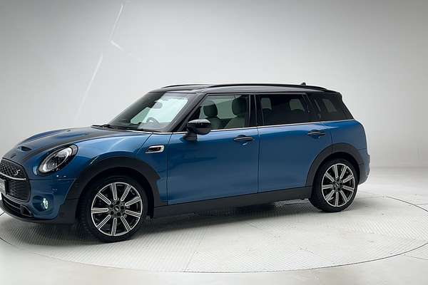 2023 MINI Clubman Cooper S MINI Yours F54 LCI