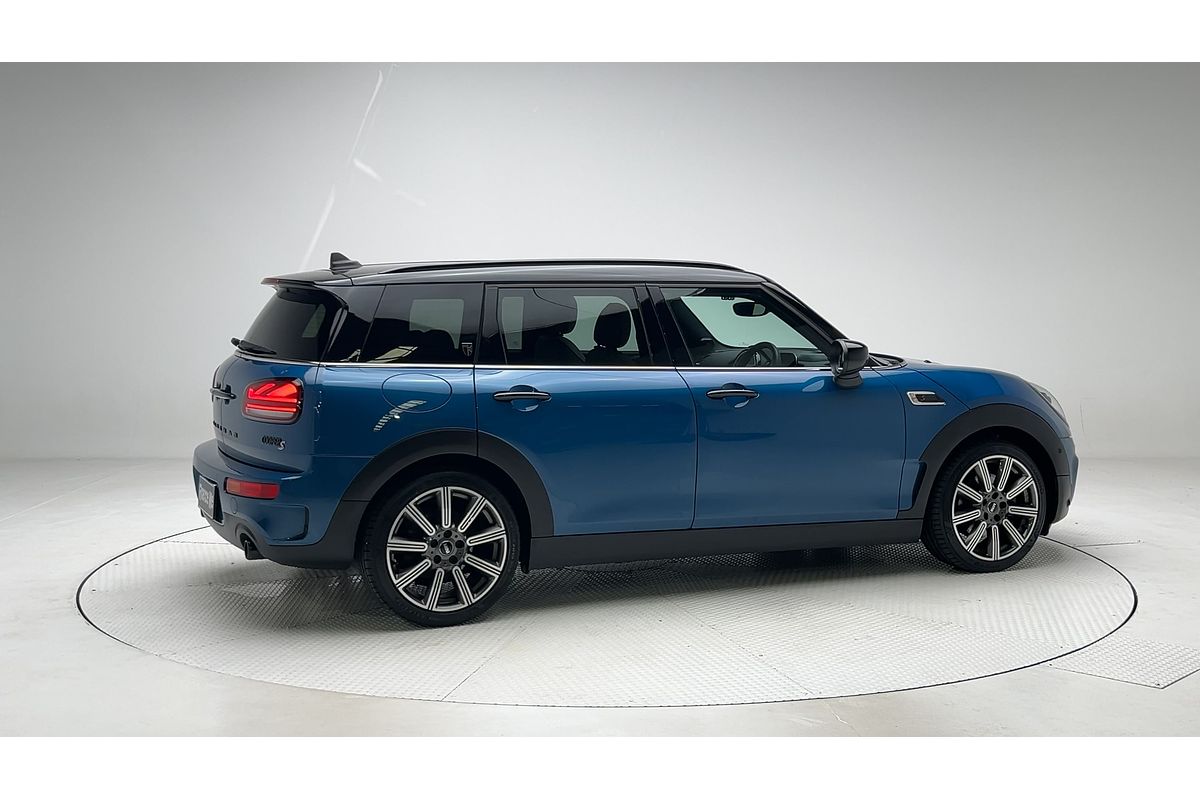2023 MINI Clubman Cooper S MINI Yours F54 LCI
