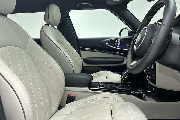 2023 MINI Clubman Cooper S MINI Yours F54 LCI