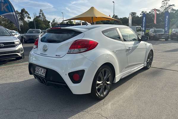 2016 Hyundai Veloster SR Turbo FS4 Series II