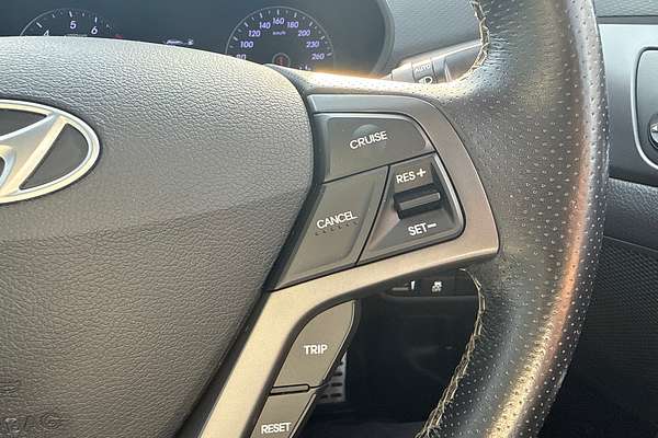 2016 Hyundai Veloster SR Turbo FS4 Series II