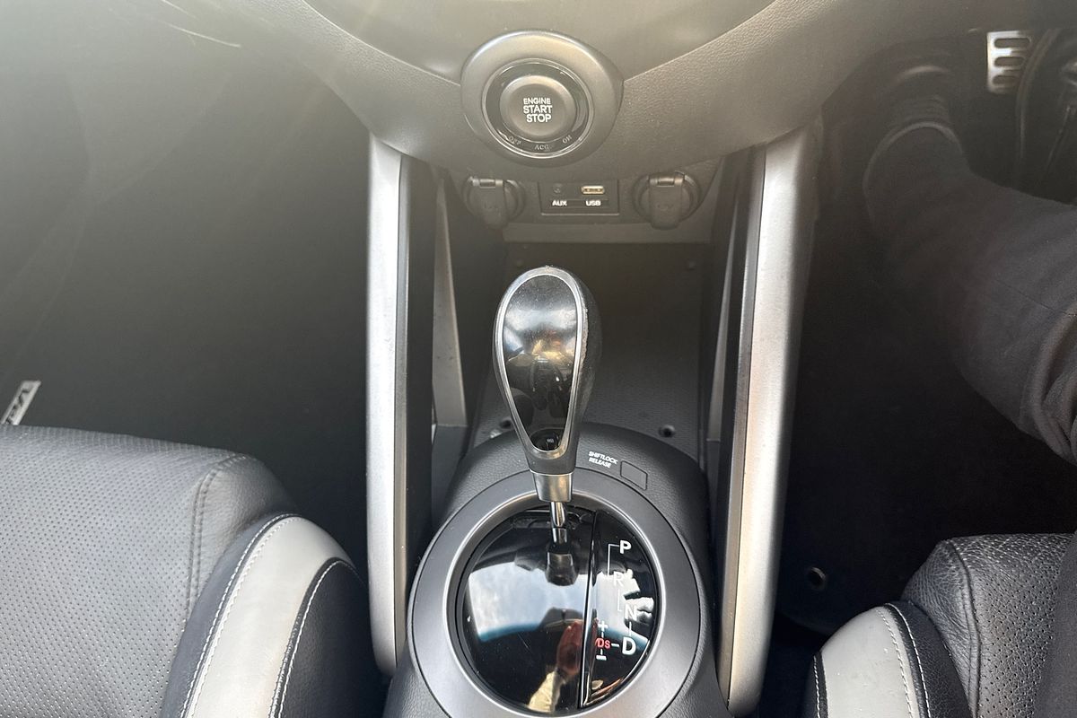 2016 Hyundai Veloster SR Turbo FS4 Series II