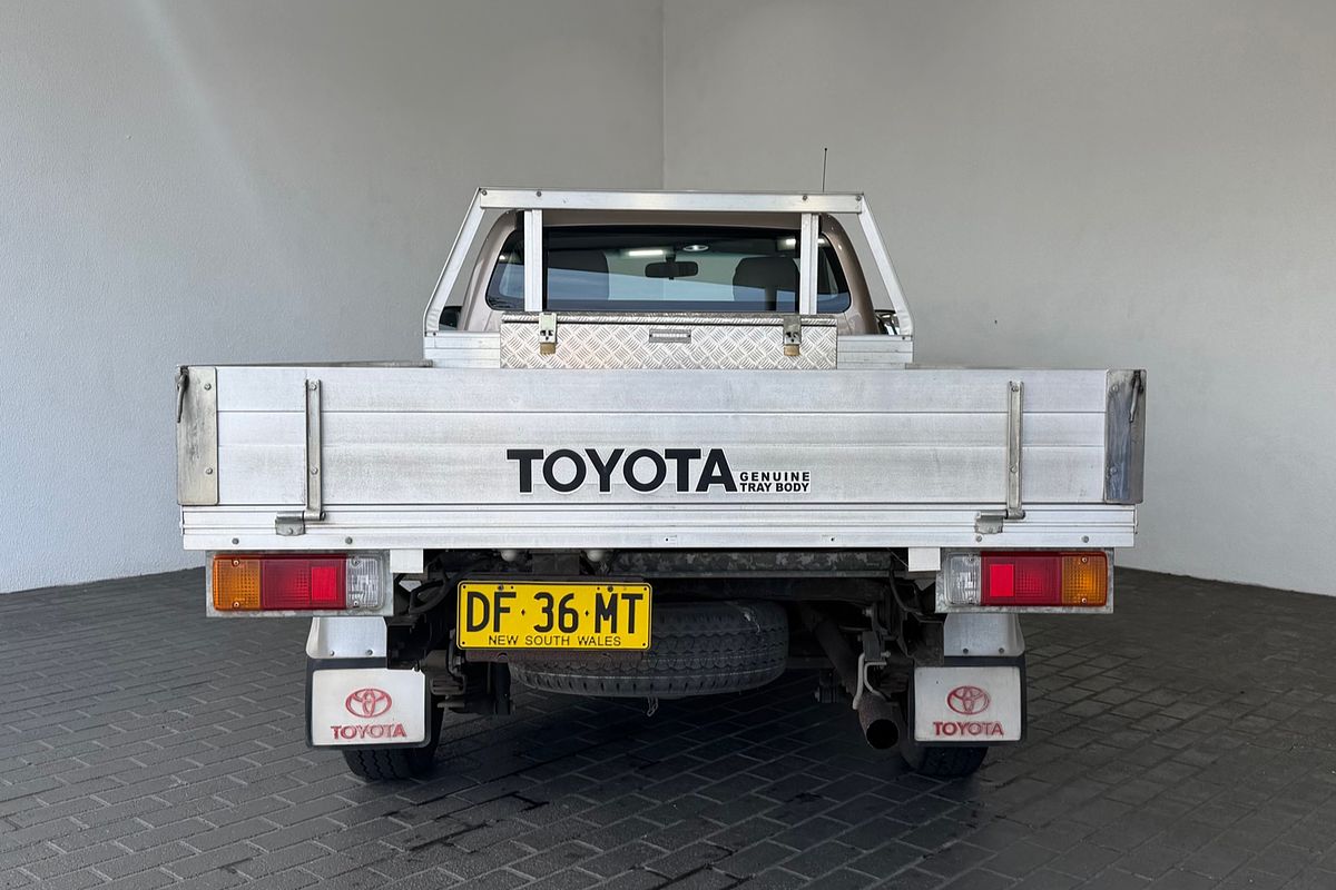 2011 Toyota Hilux Workmate TGN16R