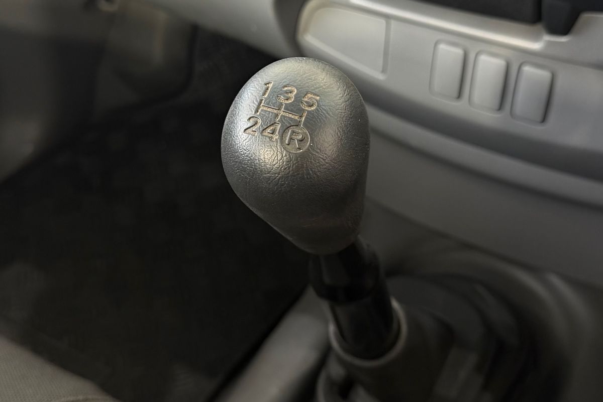 2011 Toyota Hilux Workmate TGN16R