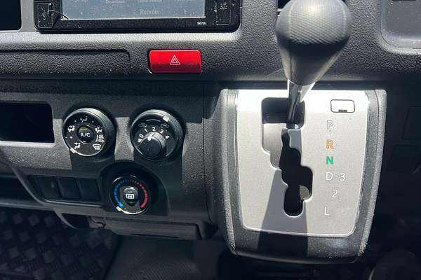 2017 Toyota Hiace KDH221R ELWB High Roof