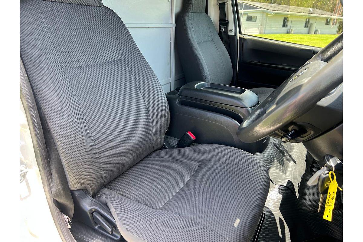 2017 Toyota Hiace KDH221R ELWB High Roof