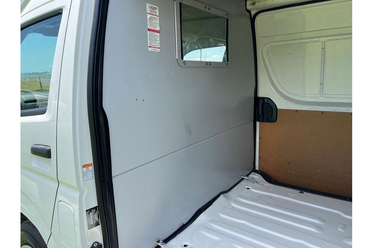 2017 Toyota Hiace KDH221R ELWB High Roof