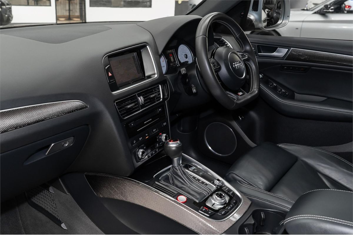 2014 Audi SQ5 TDI 8R