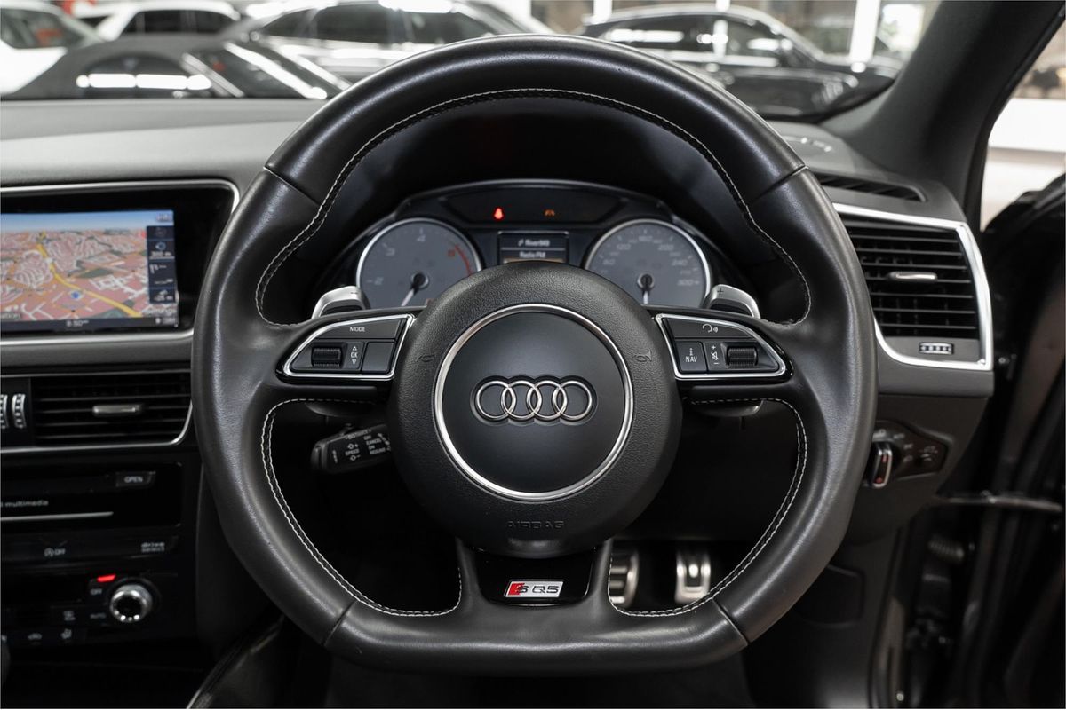 2014 Audi SQ5 TDI 8R