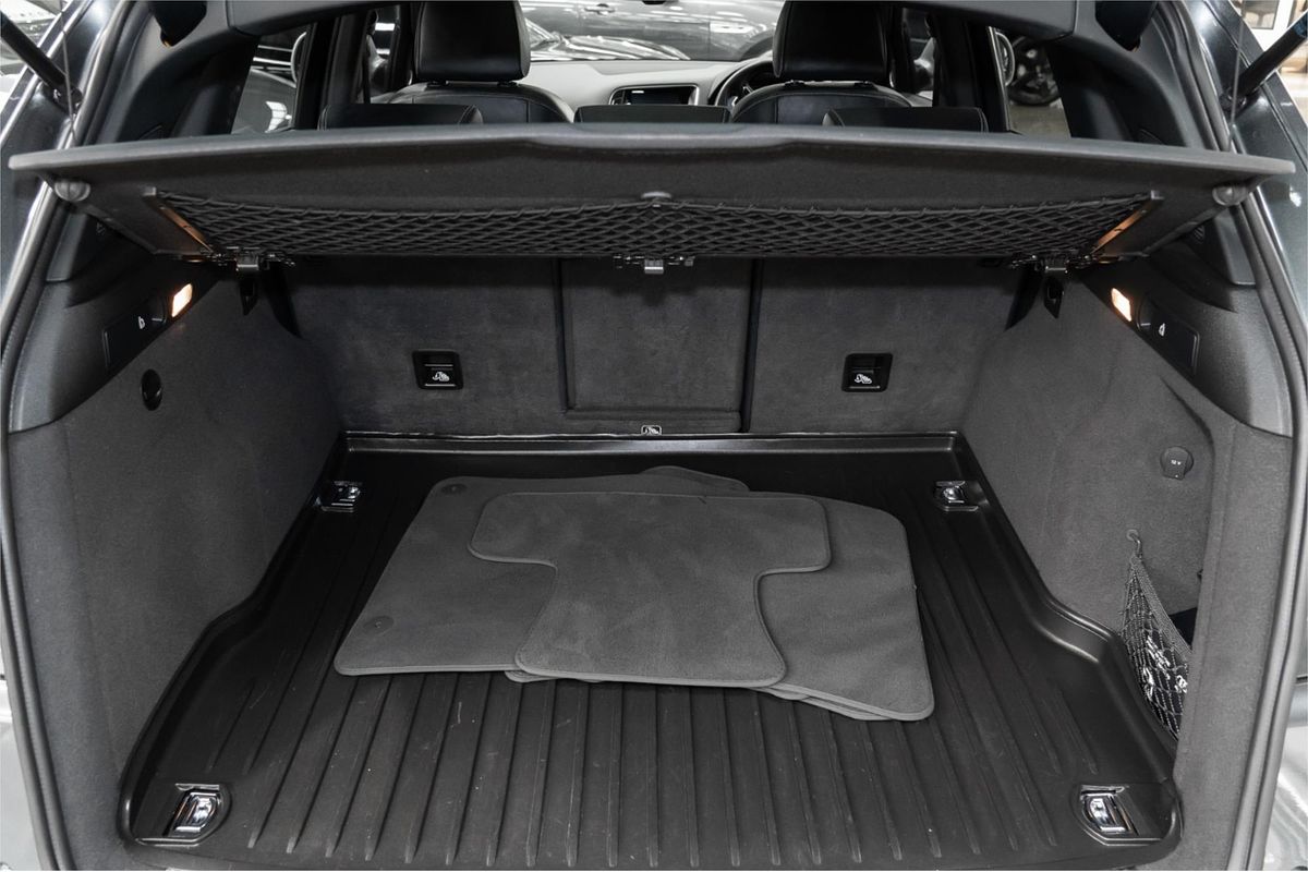 2014 Audi SQ5 TDI 8R