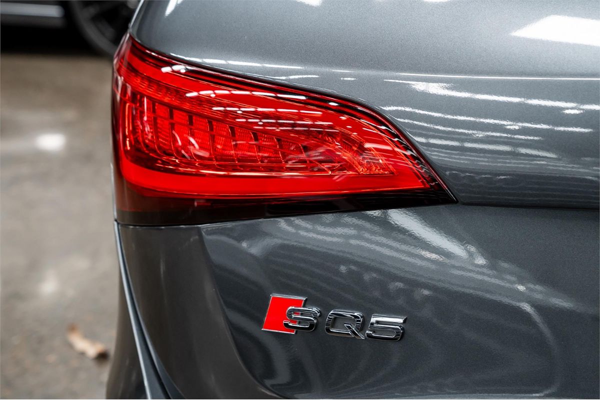 2014 Audi SQ5 TDI 8R