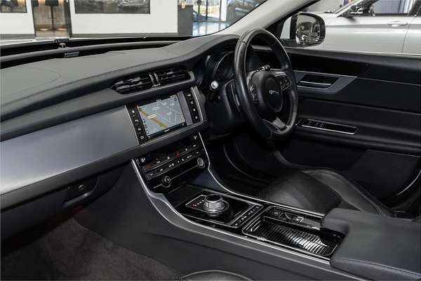 2016 Jaguar XF 20d Prestige X260