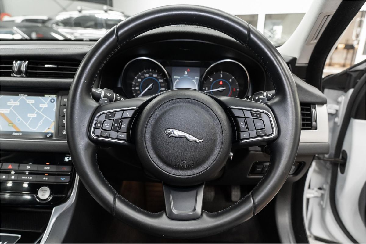 2016 Jaguar XF 20d Prestige X260