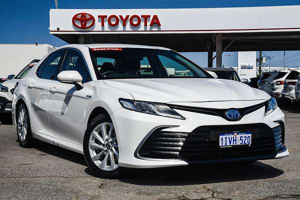 2021 Toyota Camry Ascent AXVH70R