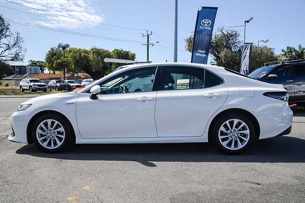 2021 Toyota Camry Ascent AXVH70R