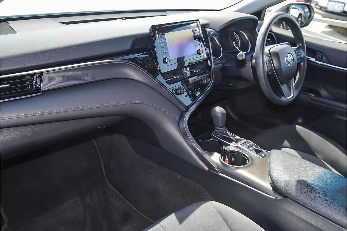 2021 Toyota Camry Ascent AXVH70R