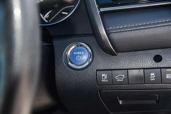 2021 Toyota Camry Ascent AXVH70R