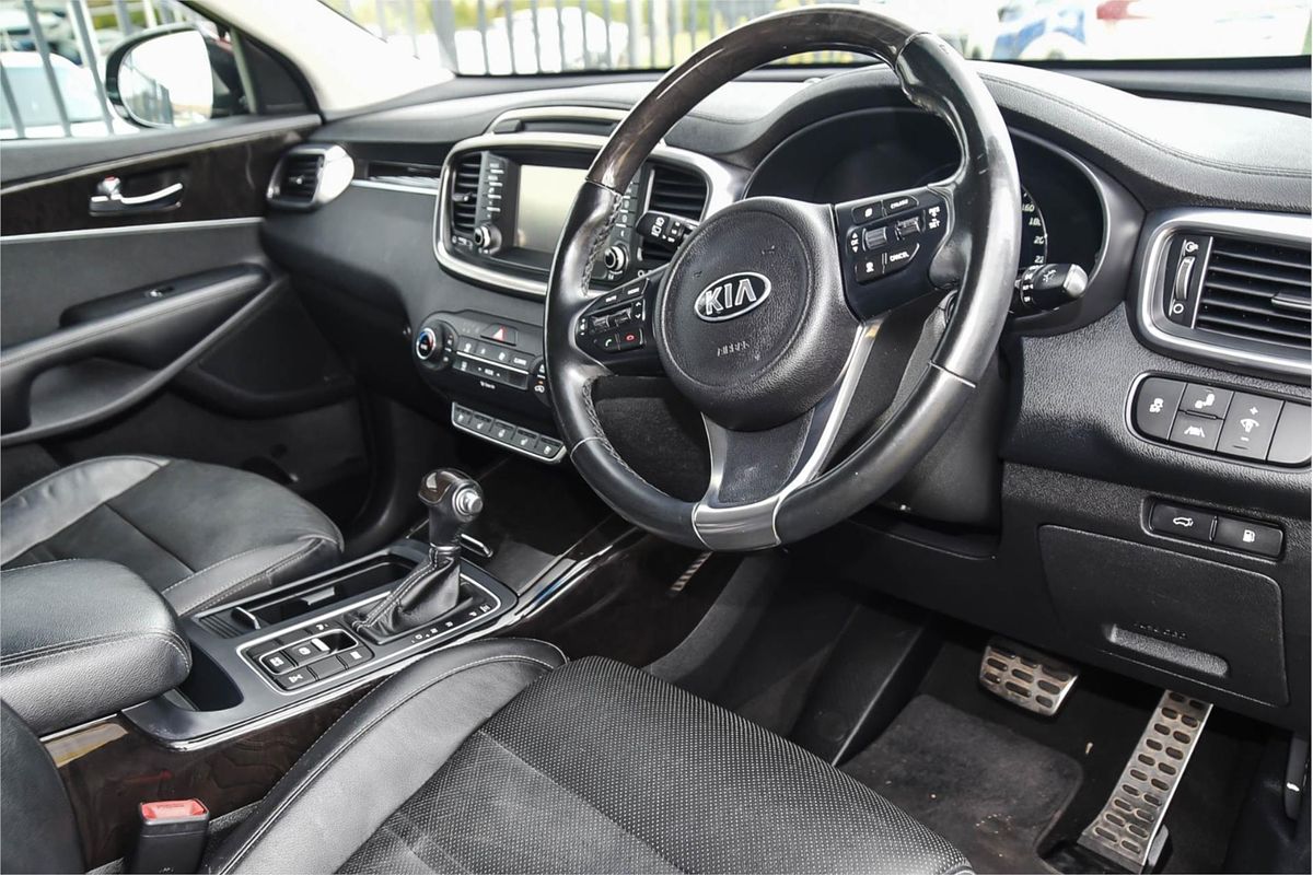 2017 Kia Sorento Platinum UM