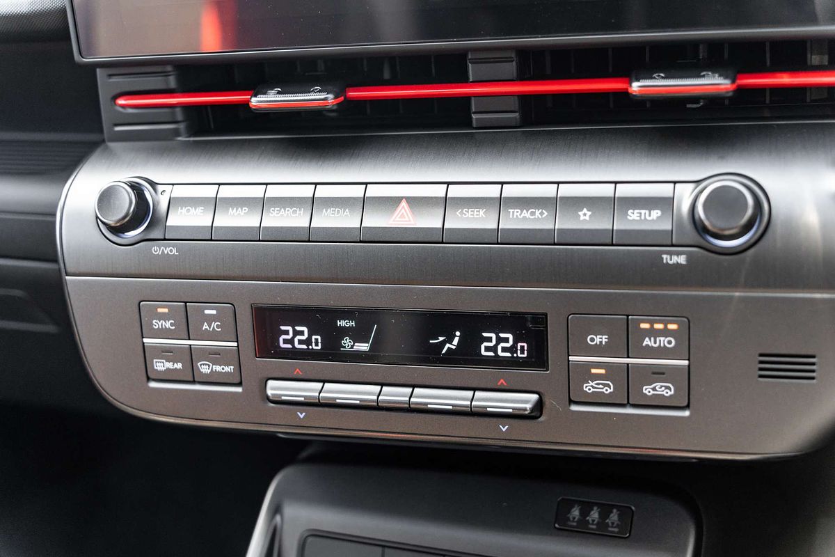 2025 Hyundai Kona Premium N Line SX2.V3