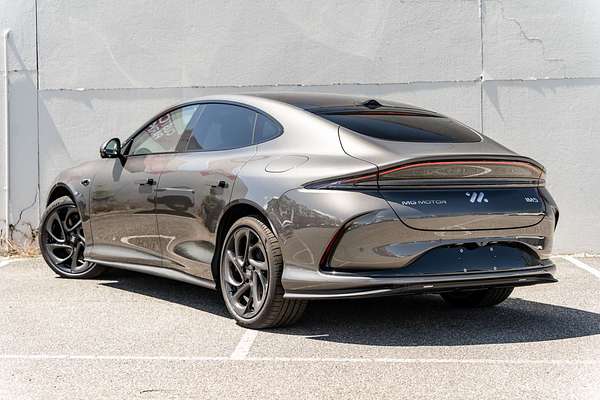 2025 MG IM5 Performance P12L