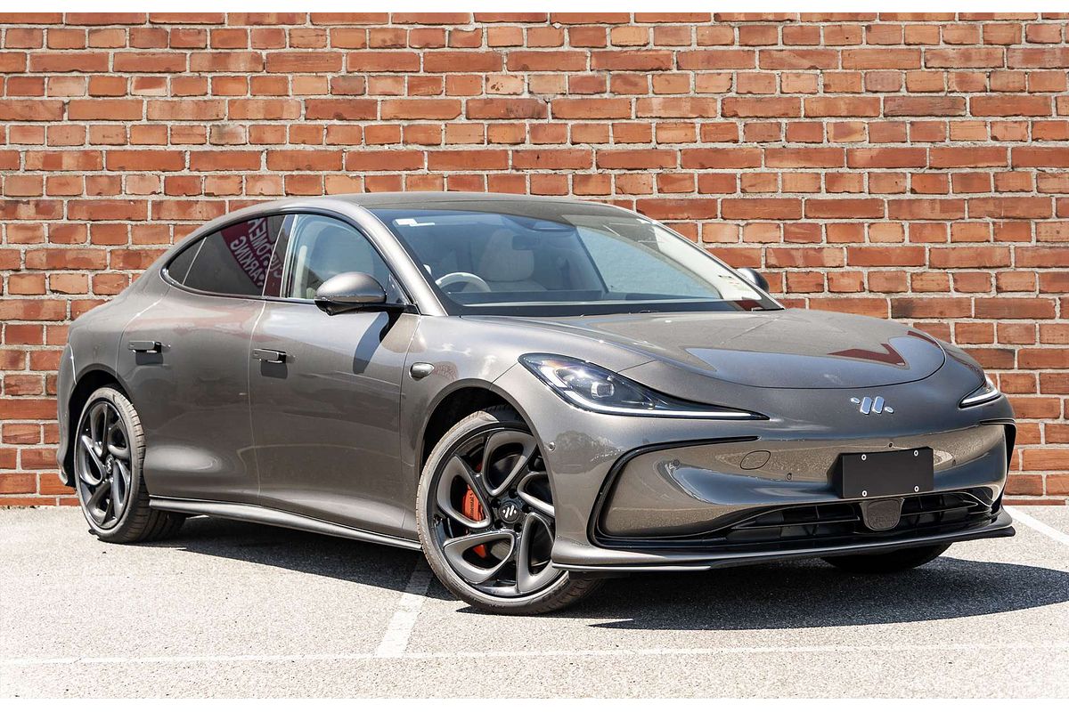 2025 MG IM5 Performance P12L