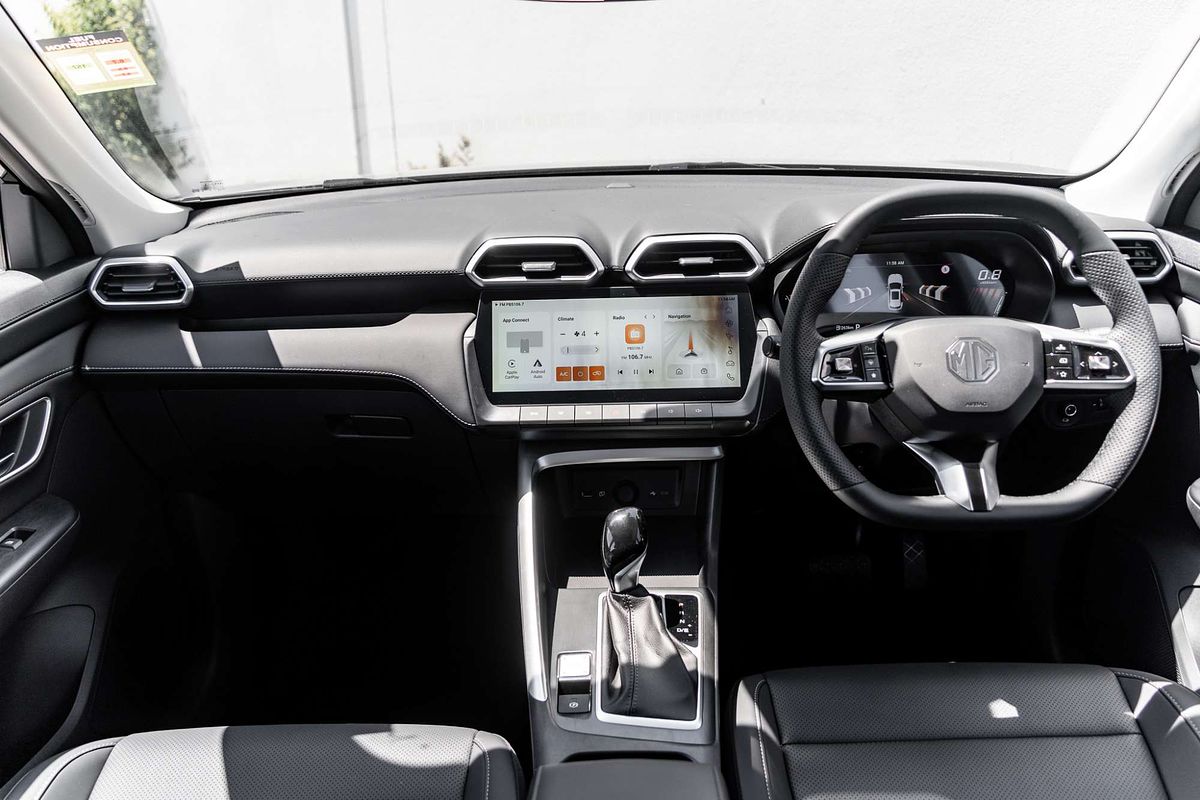 2025 MG ZS Essence ZS32