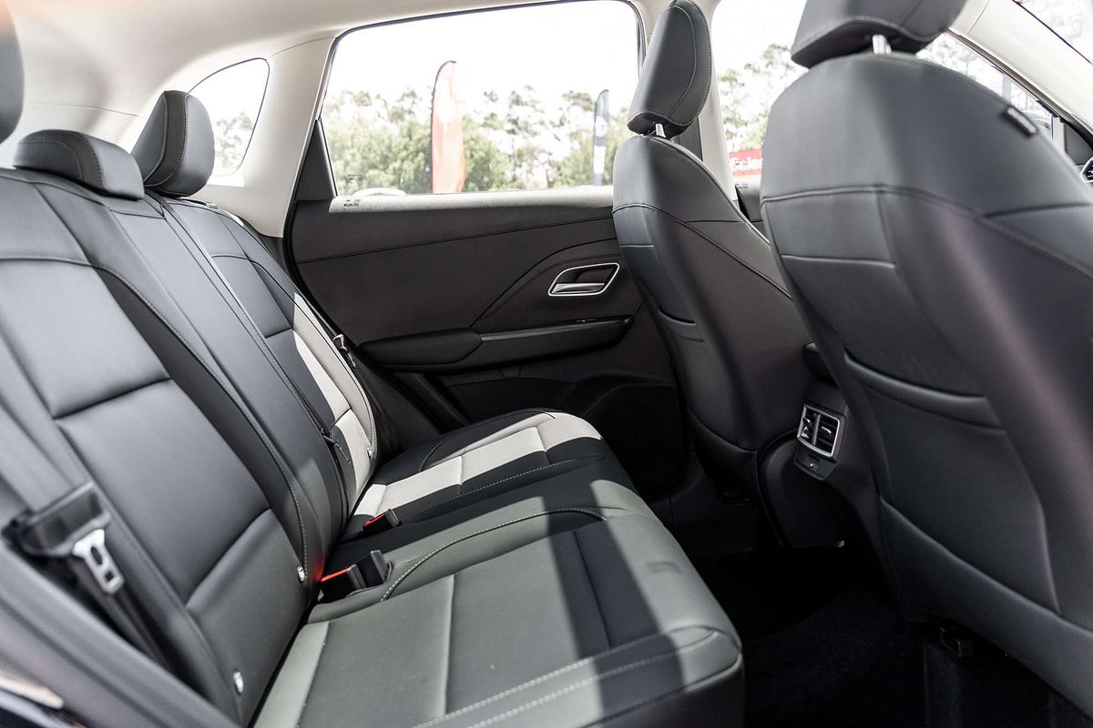 2025 MG ZS Essence ZS32