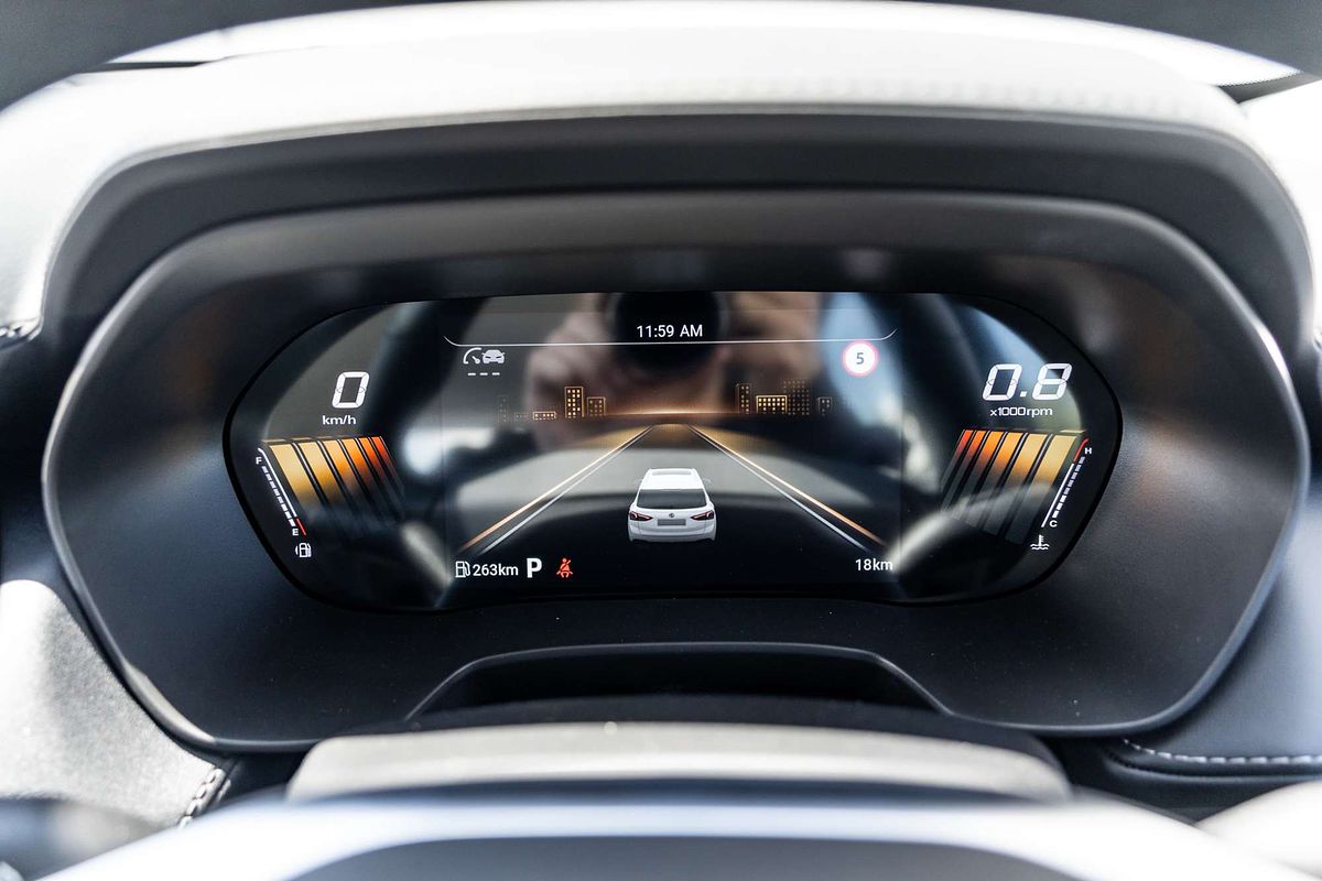 2025 MG ZS Essence ZS32