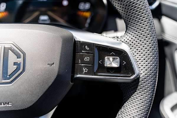 2025 MG ZS Essence ZS32