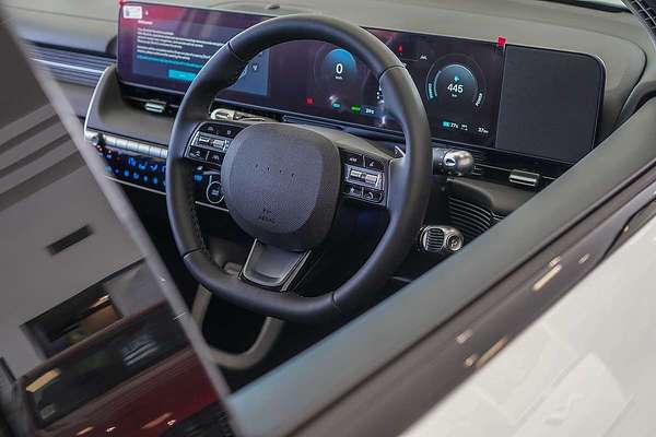 2024 Hyundai IONIQ 5  NE.V5