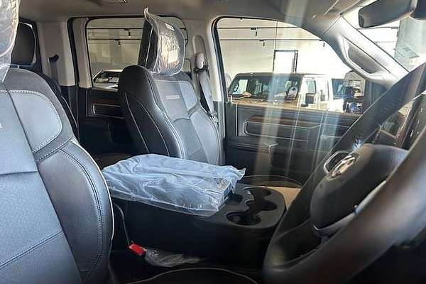 2024 RAM 2500 Laramie DJ 4X4