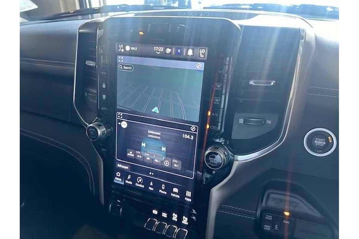 2024 RAM 2500 Laramie DJ 4X4