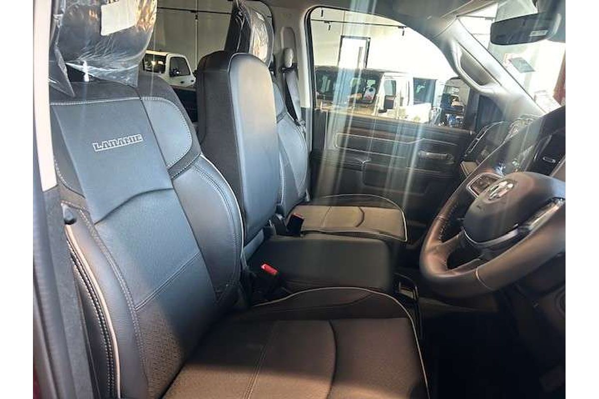 2024 RAM 2500 Laramie DJ 4X4