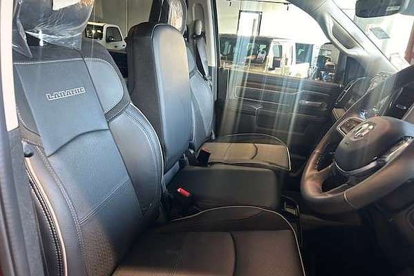 2024 RAM 2500 Laramie DJ 4X4