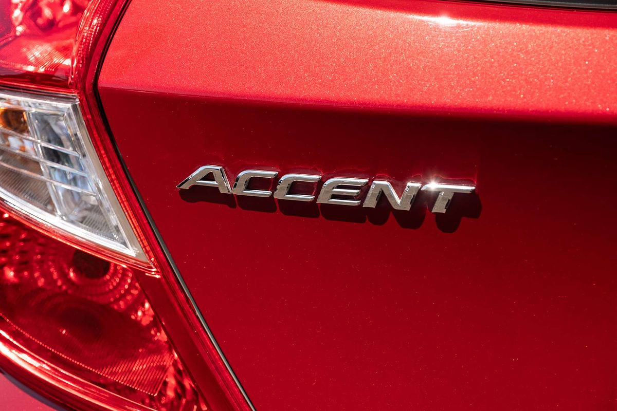 2018 Hyundai Accent Sport RB6