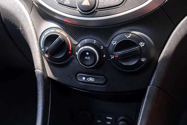 2018 Hyundai Accent Sport RB6