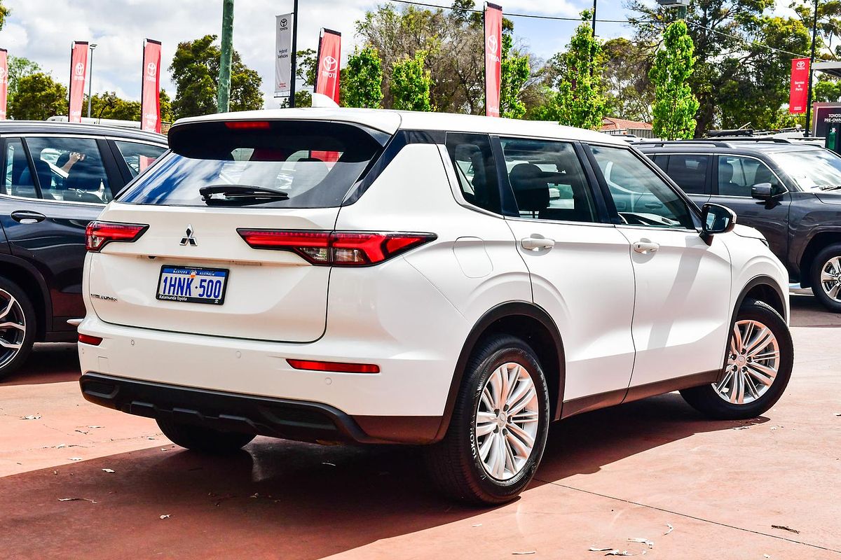 2021 Mitsubishi OUTLANDER ES 7 SEAT (2WD) ZM MY22