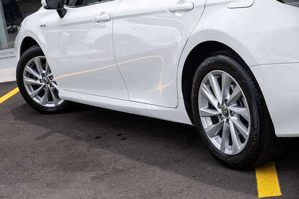 2024 Toyota Camry Ascent AXVH70R