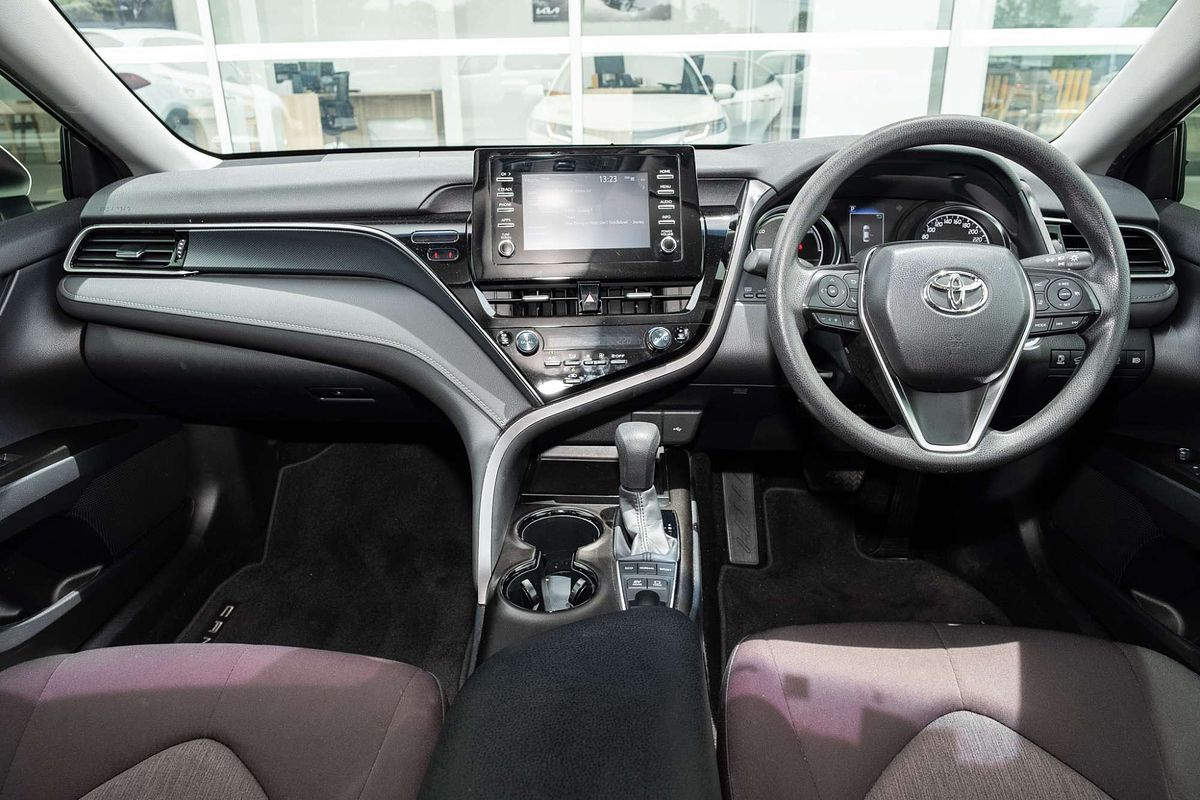 2024 Toyota Camry Ascent AXVH70R