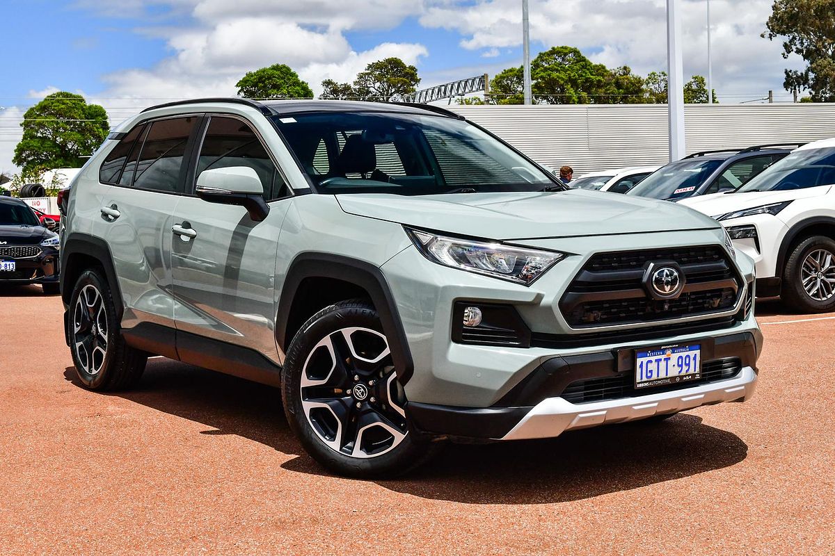 2019 Toyota RAV4 Edge AXAA54R