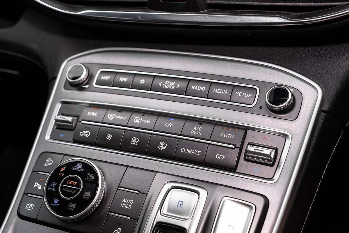 2023 Hyundai Santa Fe Highlander TM.V4