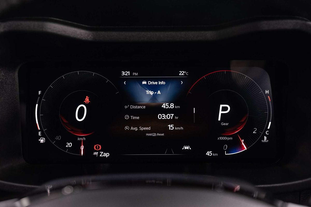 2025 Mahindra XUV3XO AX7L