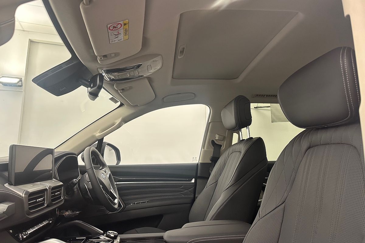 2025 LDV D90 Executive SV9A