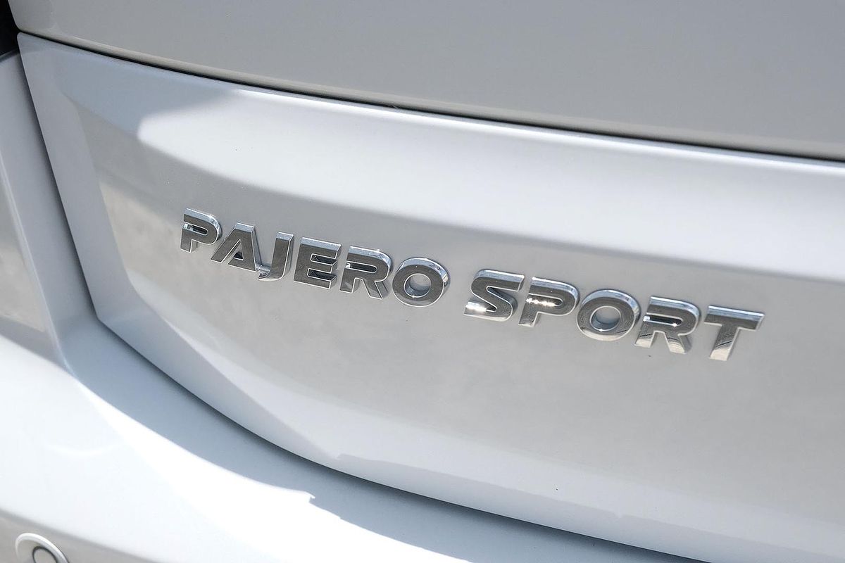2023 Mitsubishi Pajero Sport GSR QF