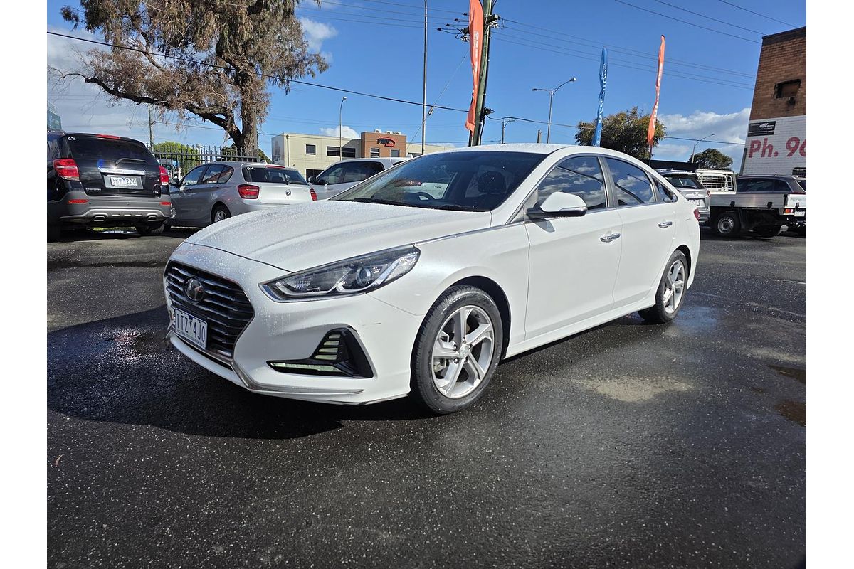 2018 Hyundai Sonata Active LF4
