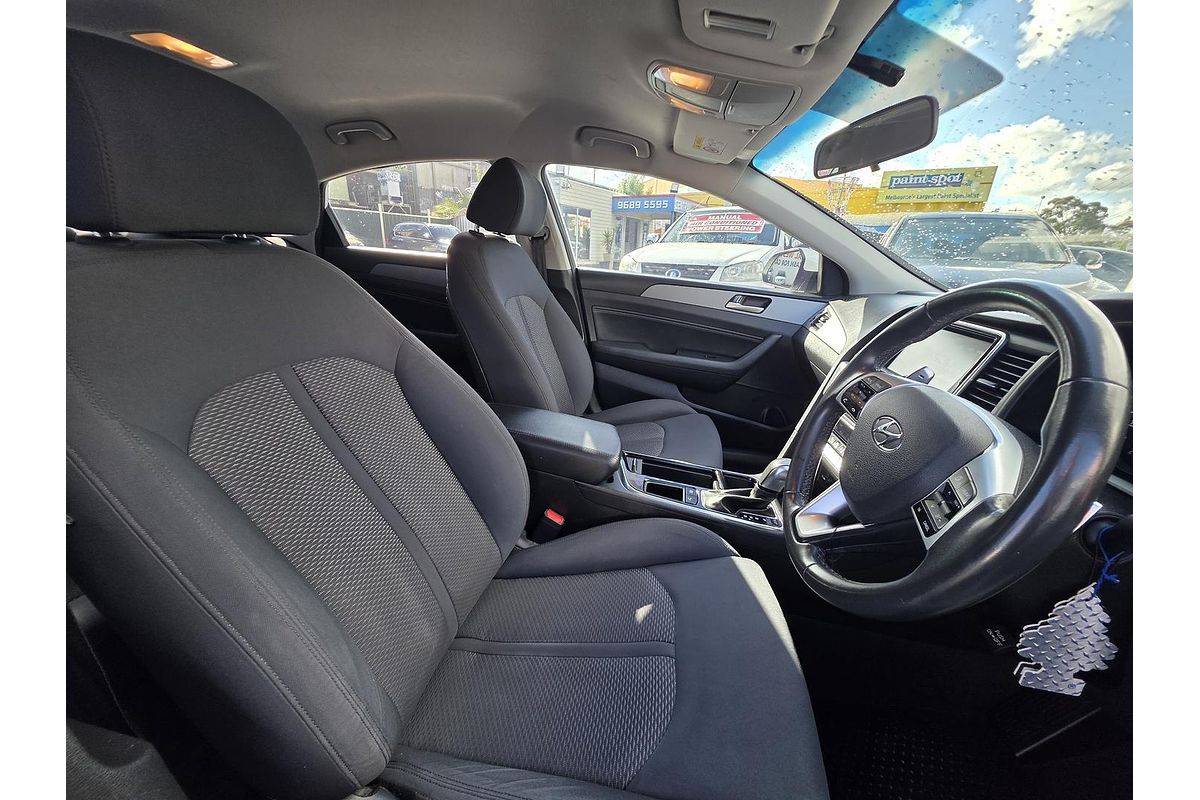 2018 Hyundai Sonata Active LF4