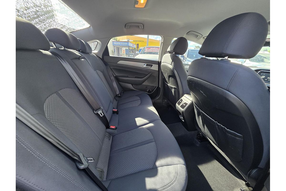 2018 Hyundai Sonata Active LF4