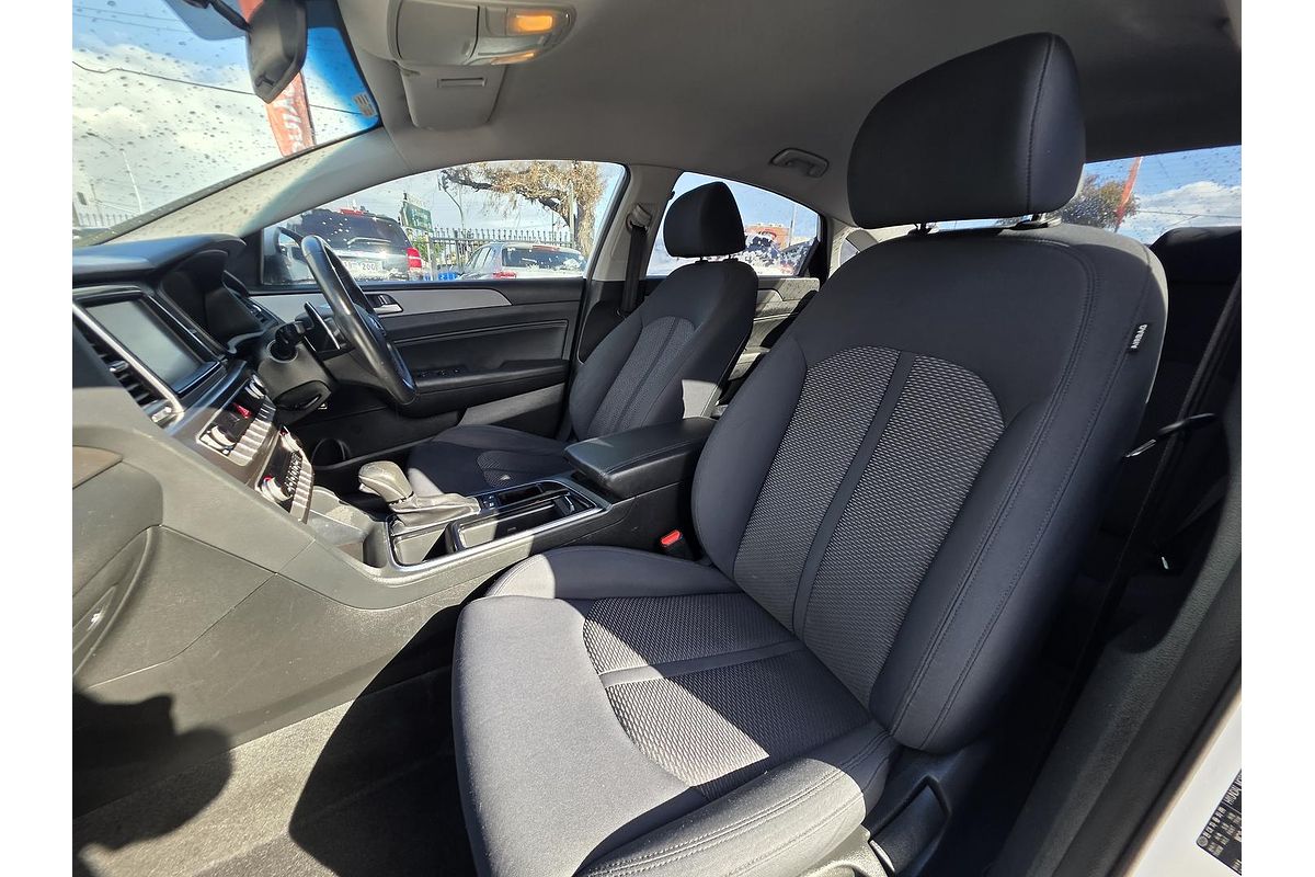 2018 Hyundai Sonata Active LF4