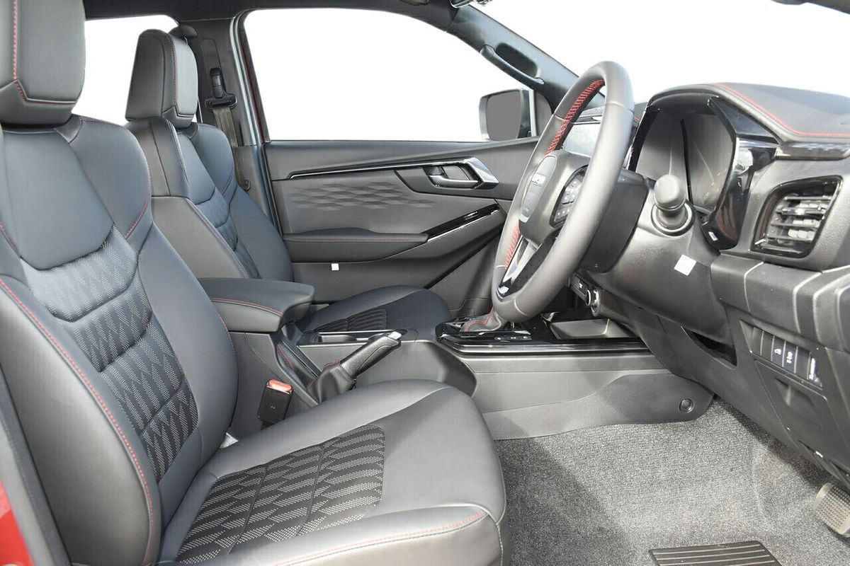 2025 Isuzu D-MAX X-TERRAIN 4X4
